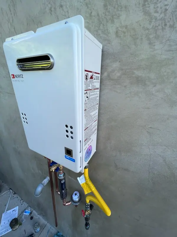 Tankless water heater installation for Forest Heights homes